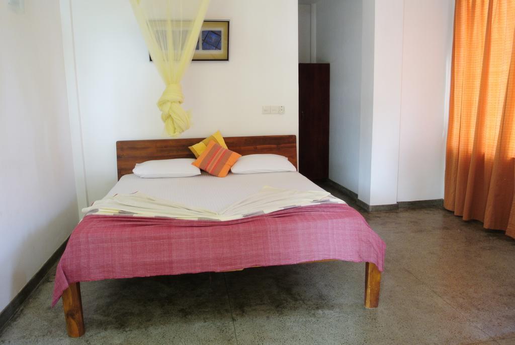 Surf Lanka Hotel Matara Luaran gambar